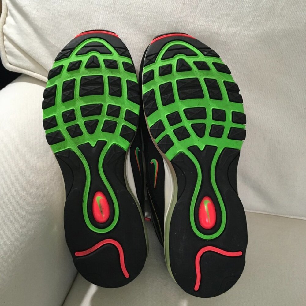 Nike Men's Air Max 97 "Worldwide" Sneaker - Picture 7 of 7